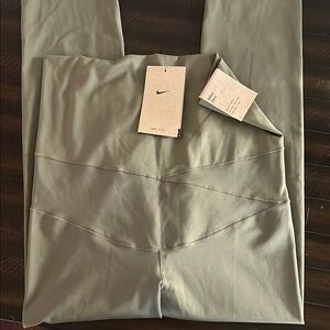 Nike Olive Green Leggings